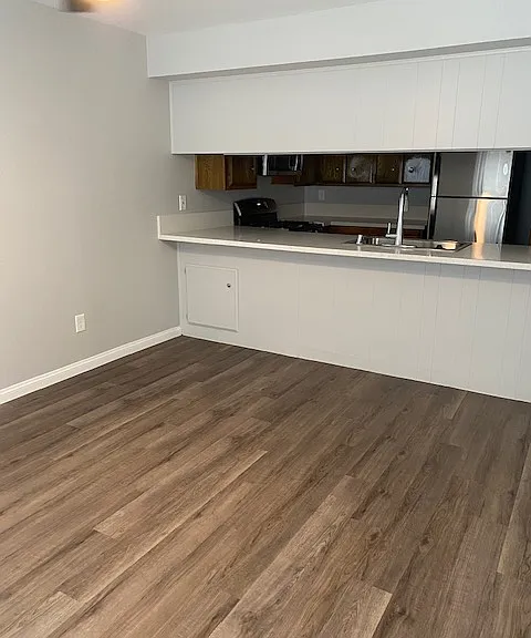 Laurelwood West Villas — Photo 59