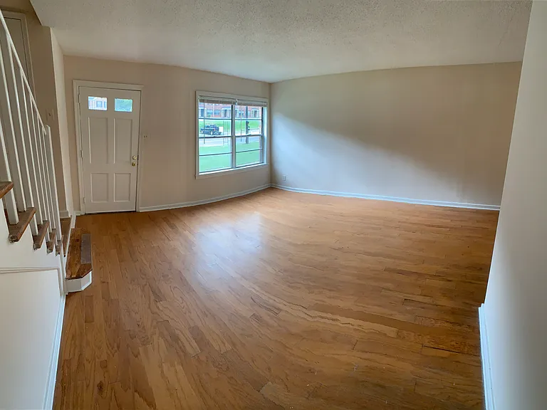 1662 Valley Ave — Photo 11