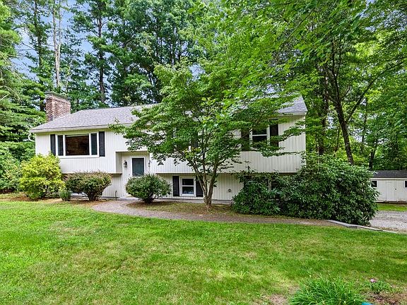 2nd image of 32 Raeder Drive