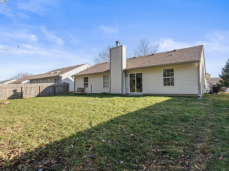 438 E Pine Ridge Dr — Photo 21