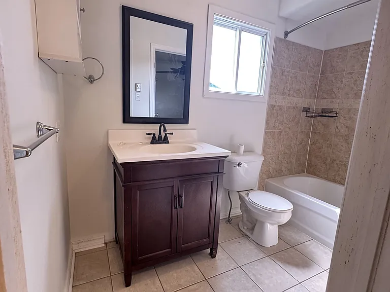 18 Annamaria Dr — Photo 11
