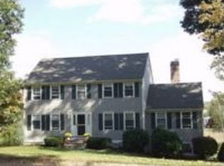 33 Almeria Cir, Westford, MA 01886