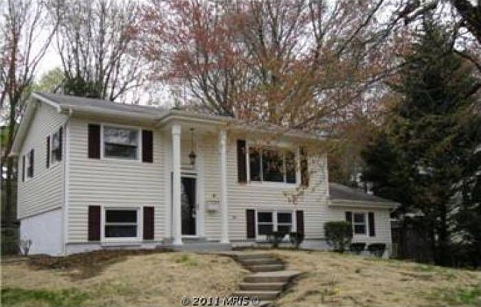 1st image of 14715 Brook Dr