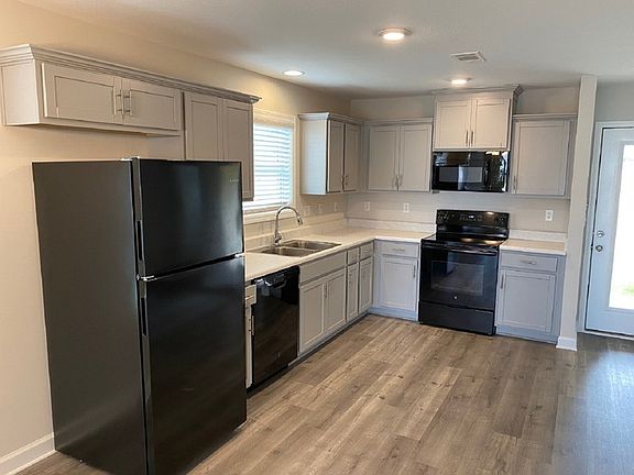 5th image of 111 Wexford Way