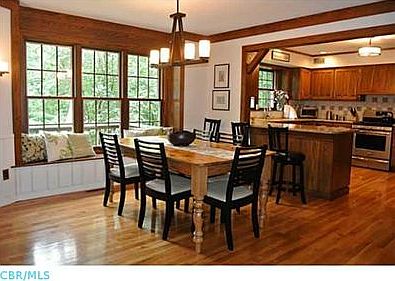 3rd image of 293 Fern Hill Dr