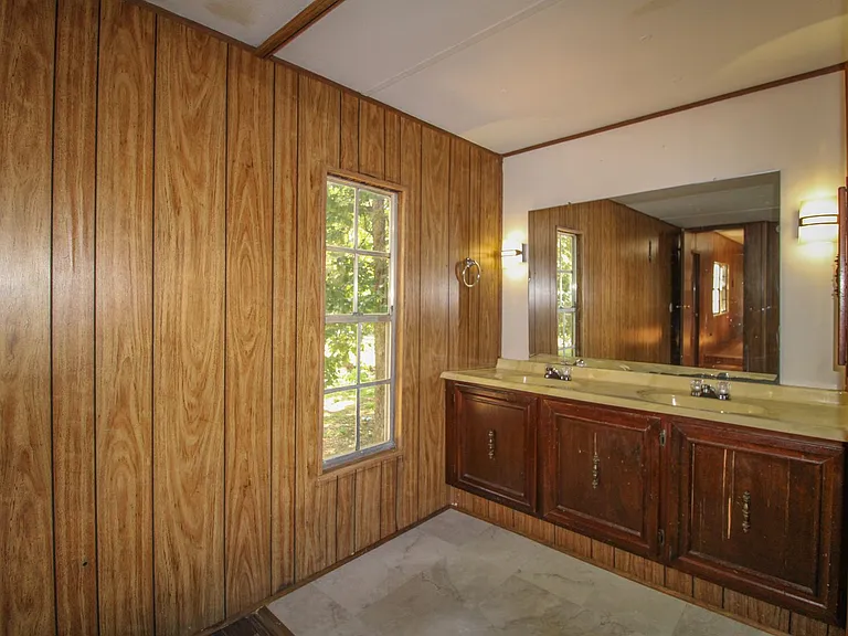 42 Cameron Cir — Photo 17