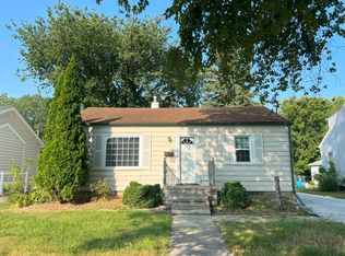 1415 4th St S, Moorhead, MN 56560