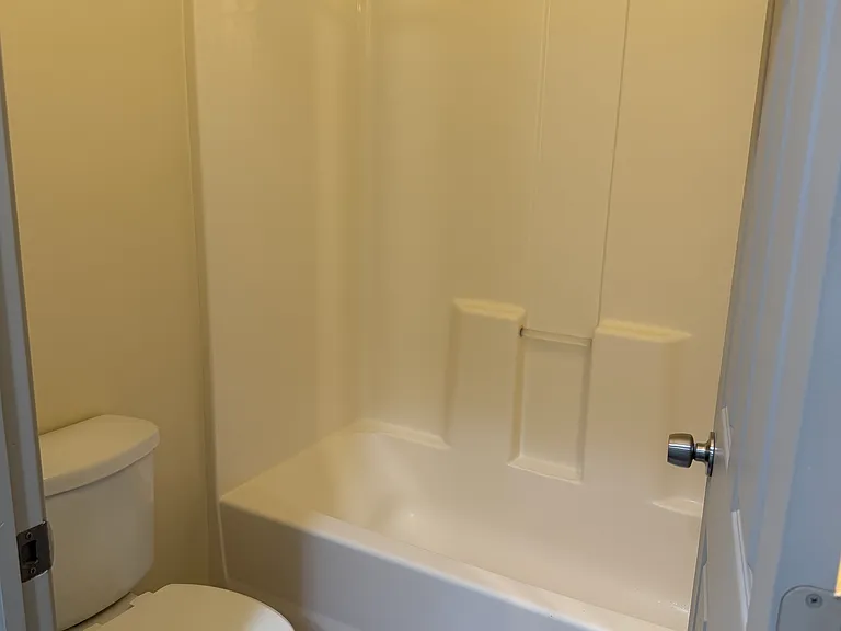 216 N Hickory St #216 — Photo 7