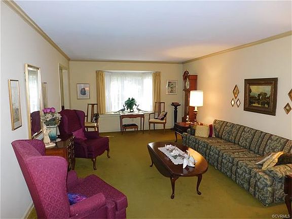 4th image of 9502 Lakewater Ct