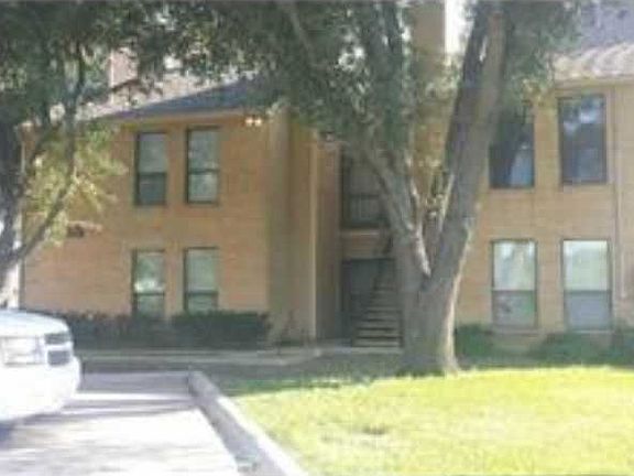 2nd image of 5501 Lake Hubbard Pkwy