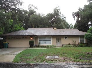 1250 Pinewood St, Kissimmee, FL 34744