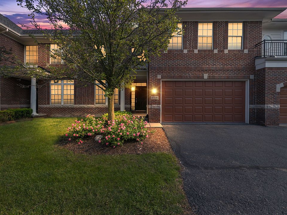1st image of 4325 Gateway Cir