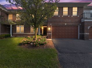 4325 Gateway Cir, West Bloomfield, MI 48322