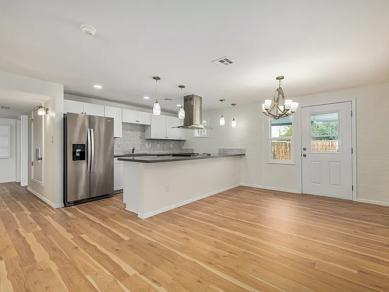 3234 E Friess Dr — Photo 20