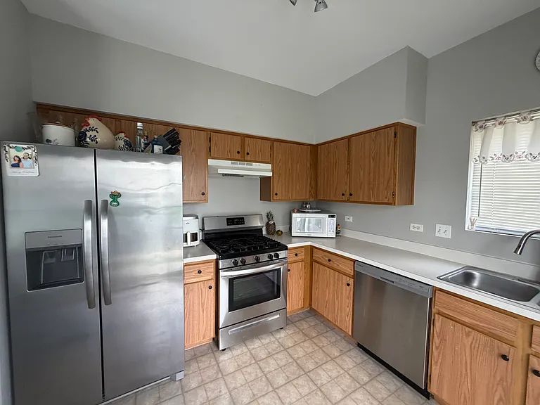70 Heather Glen Dr — Photo 12