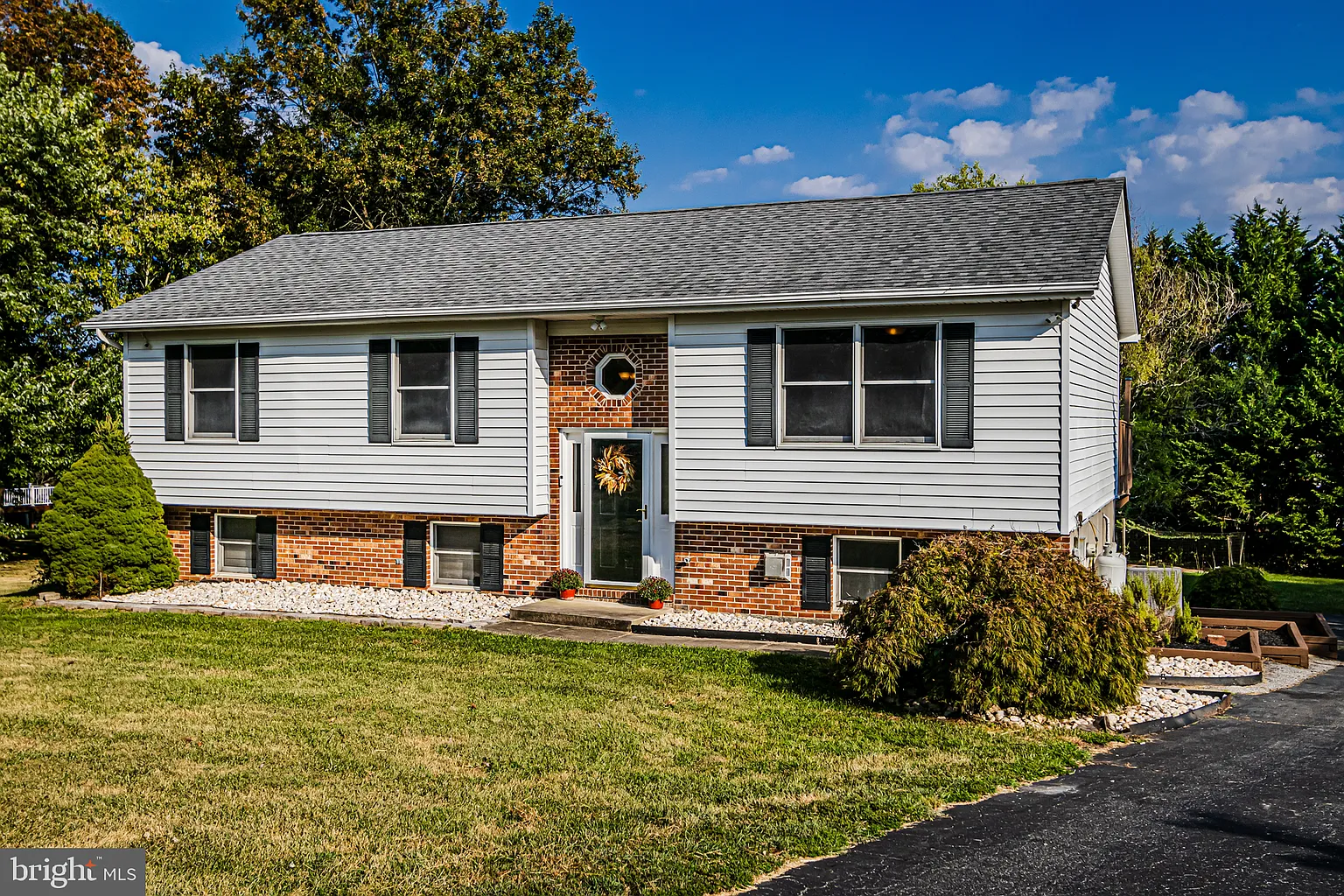 27 Riverview Ct photo 1
