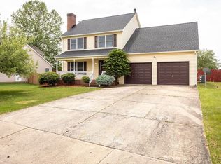 813 Honeysuckle Ln, Harrisonburg, VA 22802