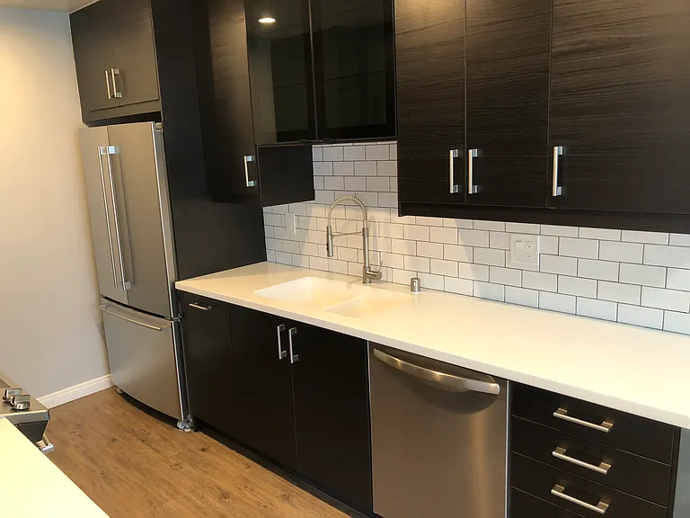 13435 Burbank Blvd #14 — Photo 1
