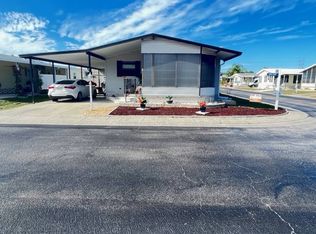 1962 Chris Dr, Tarpon Springs, FL 34689