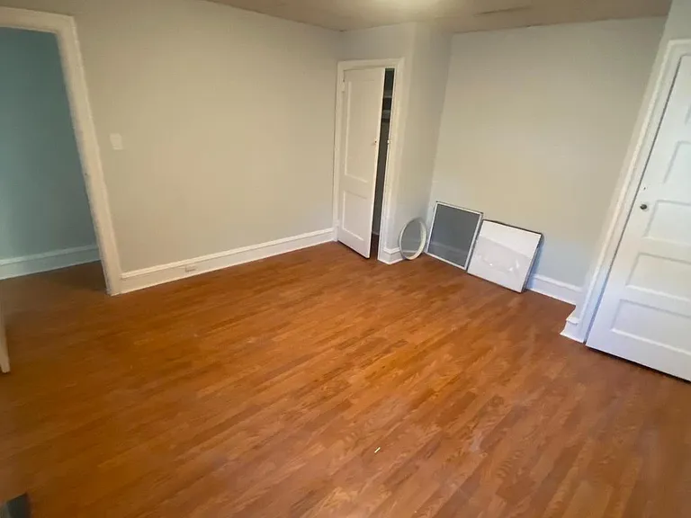 1142 S 11th St #3 — Photo 12
