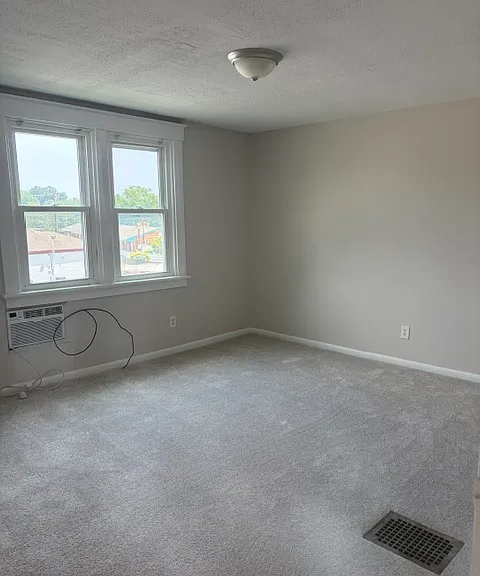 5521 Harrison Ave — Photo 24