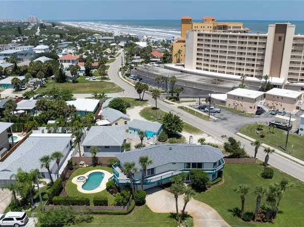 320 Due East St, New Smyrna Beach, FL 32169