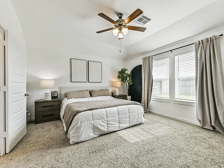 2621 Mackinac Bay Dr — Photo 18