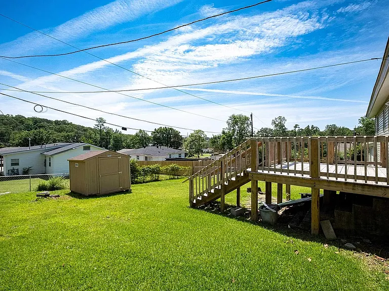 41 Oakview Dr — Photo 31