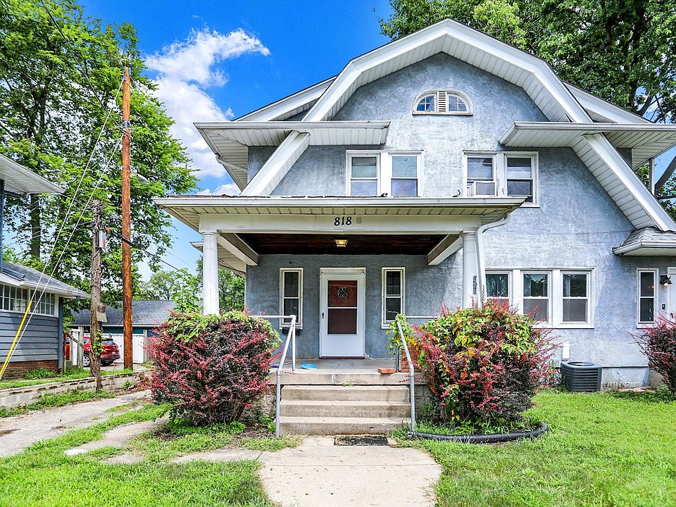 818 Fairfiled Featuring a Wonderfully Inviting Front Porch!