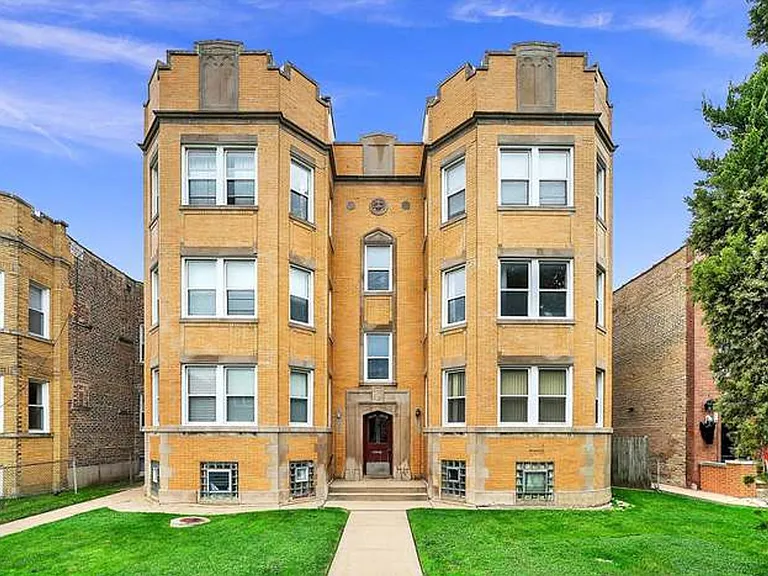6038 N Claremont Ave #3N — Photo 1
