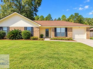 956 Black Willow Dr, Hinesville, GA 31313