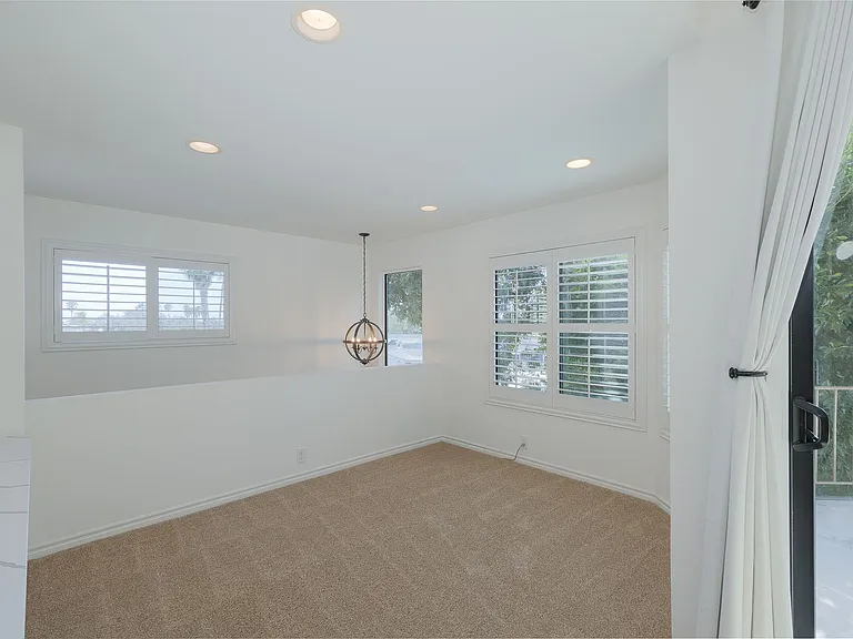 4450 Antigua Way — Photo 5