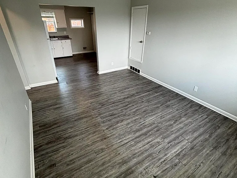3007 Pamela Way #4 — Photo 3