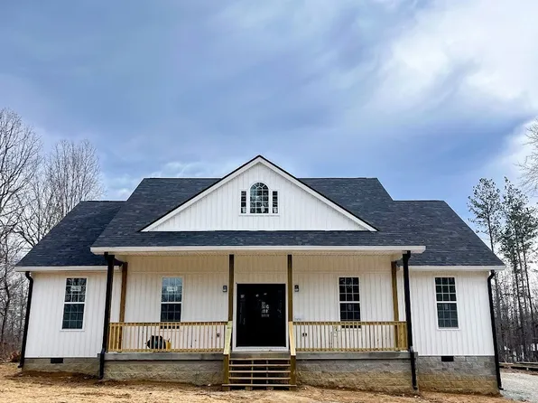 423 Ski St, Hohenwald, TN 38462
