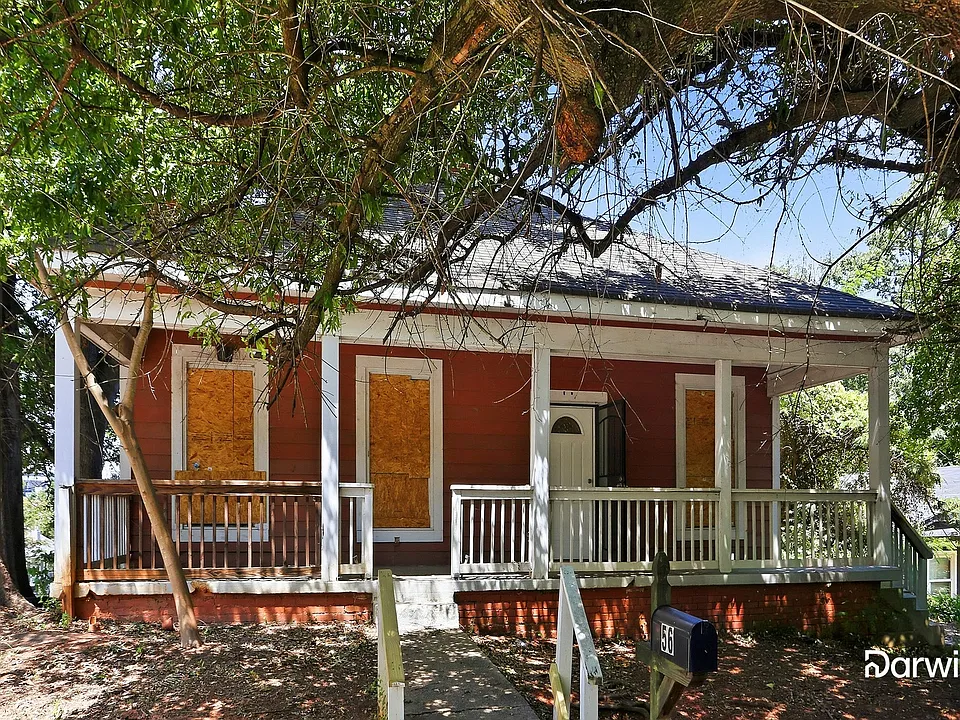 56 Vanira Ave SE
