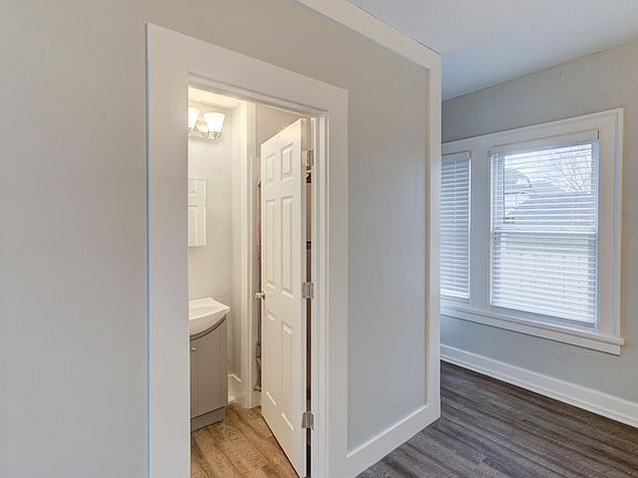 5th image of 912 E 22nd St #912