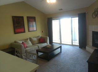 5571 Bantry Ln APT 4, Fitchburg, WI 53711