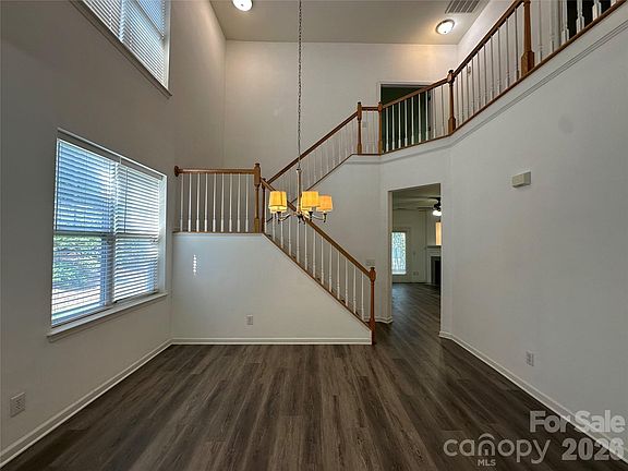 5th image of 10968 Princeton Village Dr