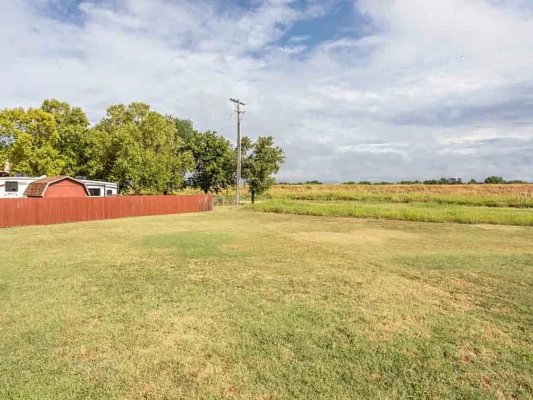 1028 E Karla Ct — Photo 29