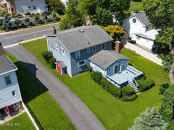 4th image of 6138 Amboy Rd
