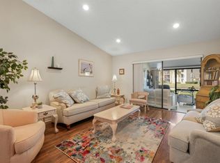816 Sky Pine Way APT F, Greenacres, FL 33415