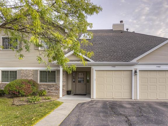 2nd image of 11190 Westwind Dr