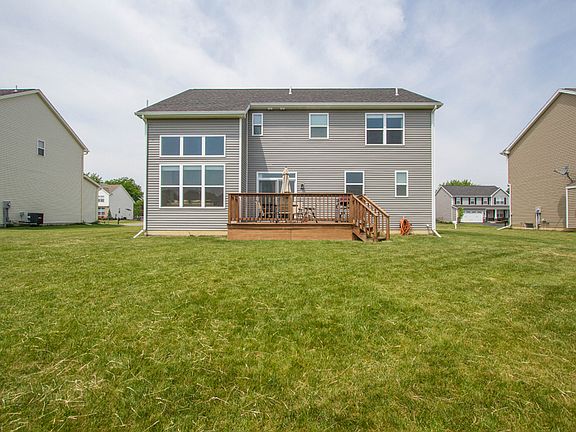 4th image of 26732 Basswood Dr