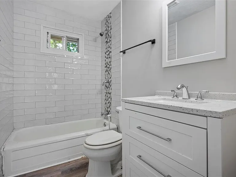 190 Opal Dr — Photo 13