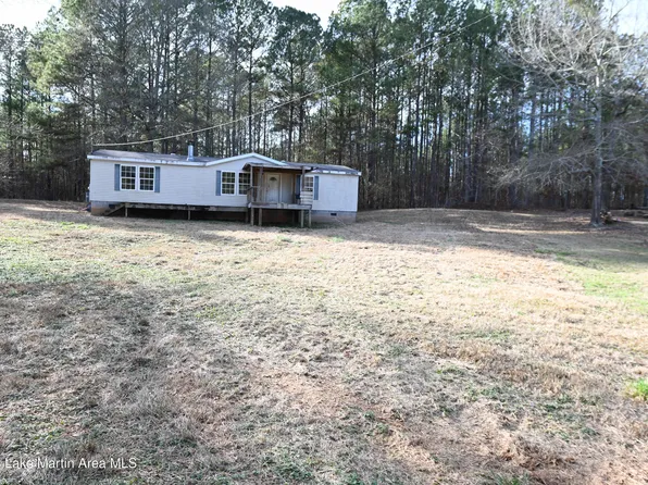 332 Elm Trl, Alexander City, AL 35010