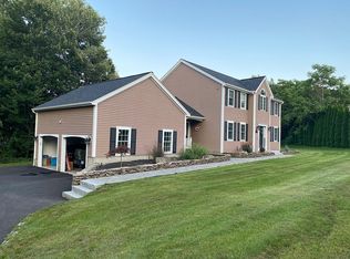 24 Jacques Rd, Tyngsboro, MA 01879