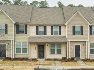 3245 Warm Springs Ln, Raleigh, NC 27610