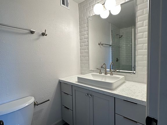 4th image of 8055 E Thomas Rd Unit M203
