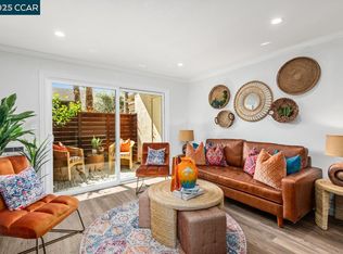 2742 Oak Rd APT 197, Walnut Creek, CA 94597