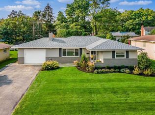 1147 Stanhope Dr, Columbus, OH 43221